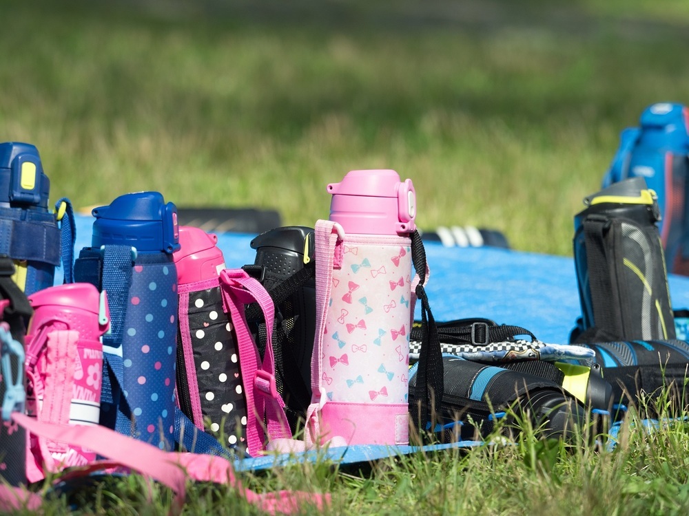 幼稚園で使う水筒はどう選ぶべき？　容量や軽さなどポイントをチェック