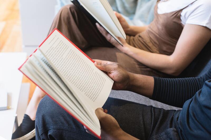 子育て本のおすすめが知りたい【ママとパパに読んでほしい育児本6選】