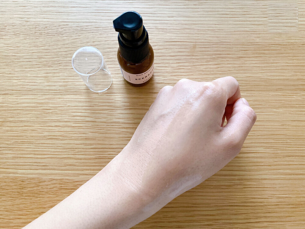 SCERSCIN（スケルスキン）の口コミや効果は？ 肌の乾燥に悩む私が使ってみたら…
