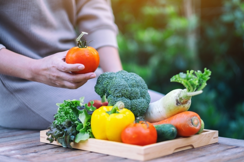 【医師監修】頬ニキビの治し方！　即効性があるのはどの方法？