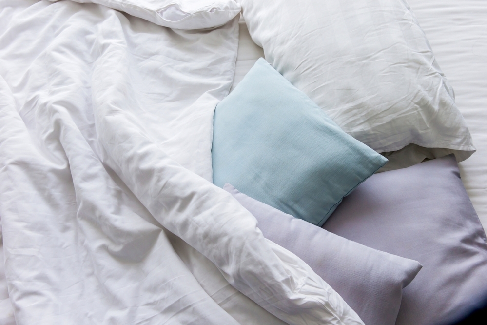 【医師監修】頬ニキビの治し方！　即効性があるのはどの方法？