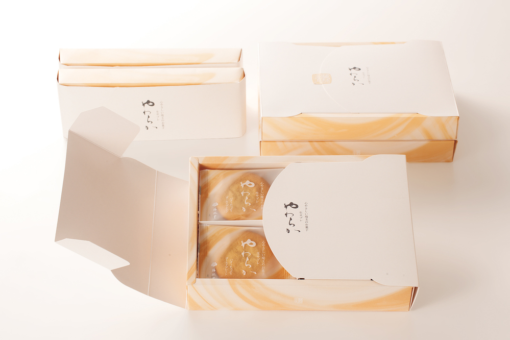 冬ギフトや新年の挨拶に！パッケージアートにも注目のお菓子が新発売