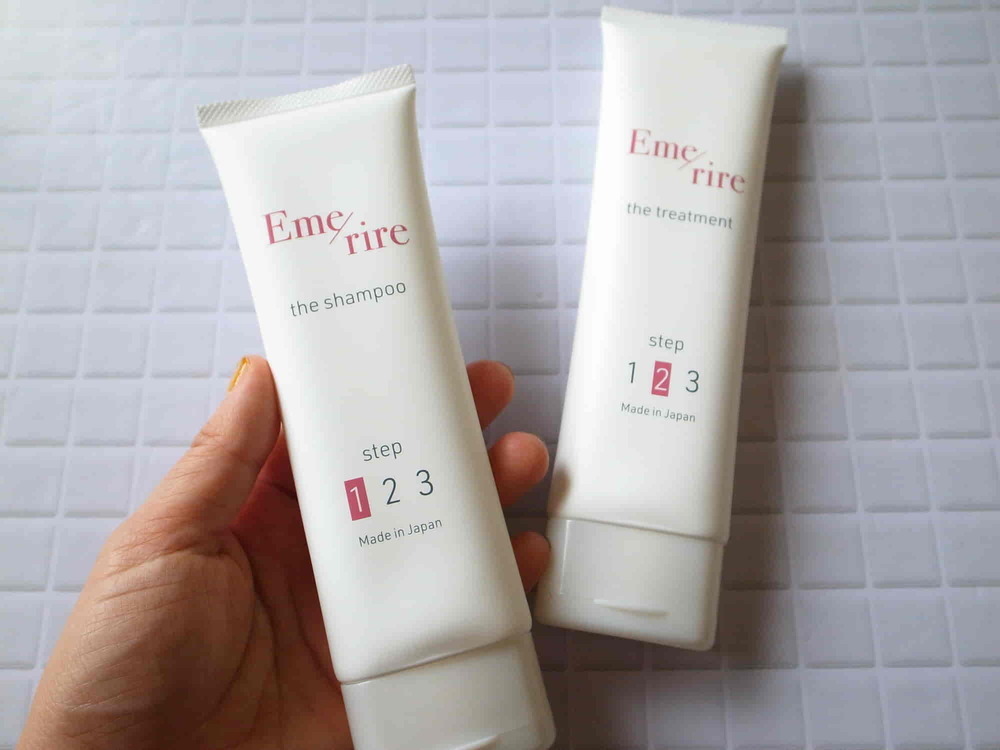 エメリルシャンプー＆トリートメントの口コミや効果は？体験してみた！