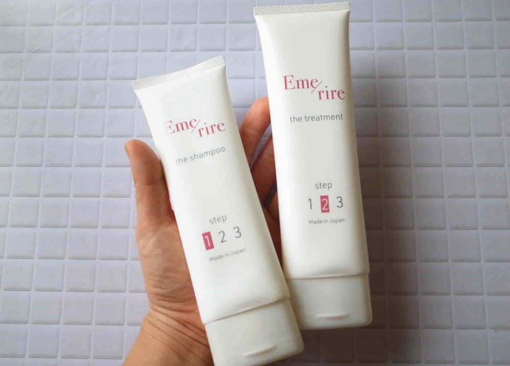 エメリルシャンプー＆トリートメントの口コミや効果は？体験してみた！