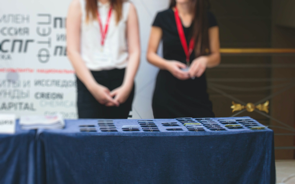 【1分で心理テスト】あなたの「第一印象は◯◯です」！