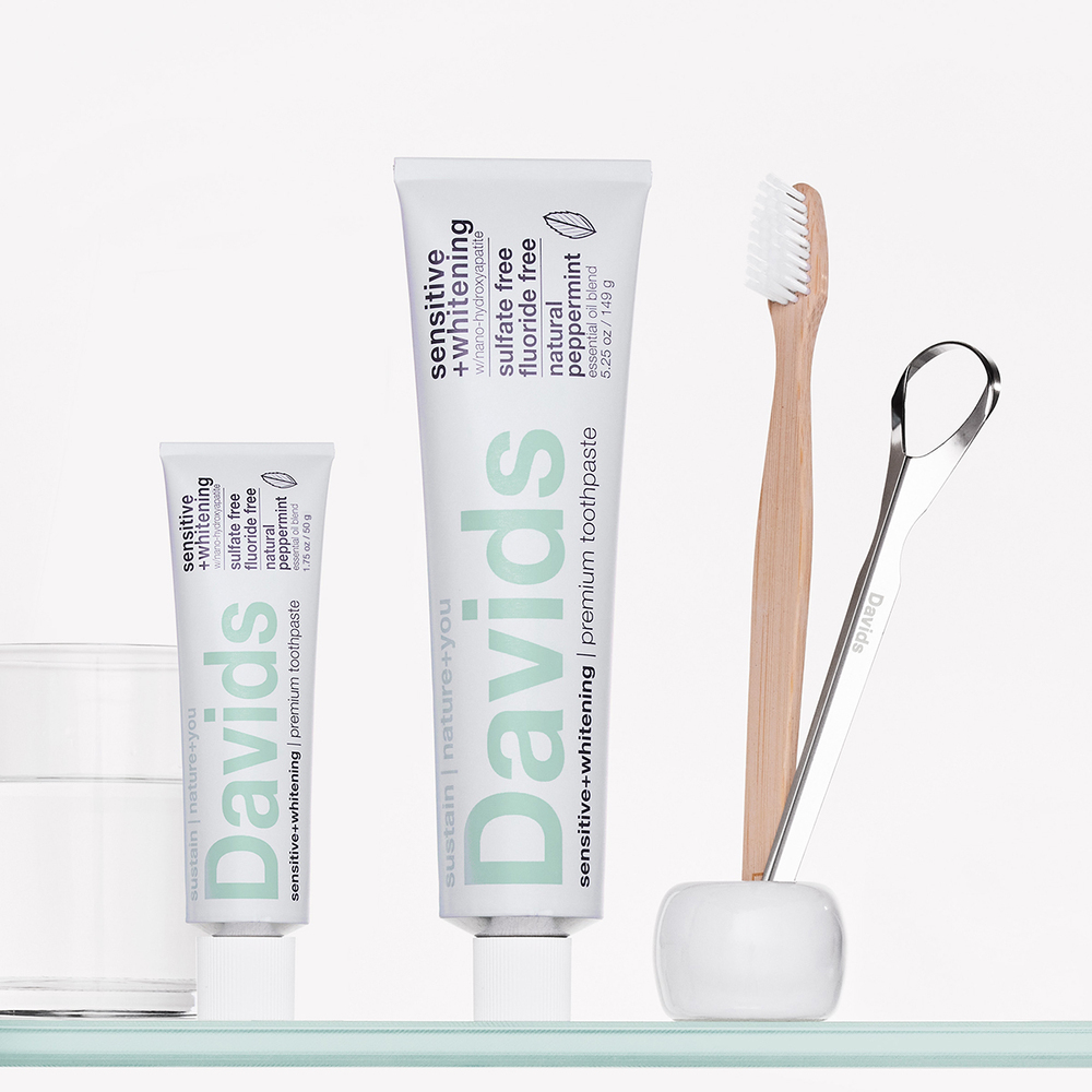 幼い頃からの「舌ケア」の習慣化が肝心！ お口の健康を守る、親子のためのオーラルケアアイテム 3選