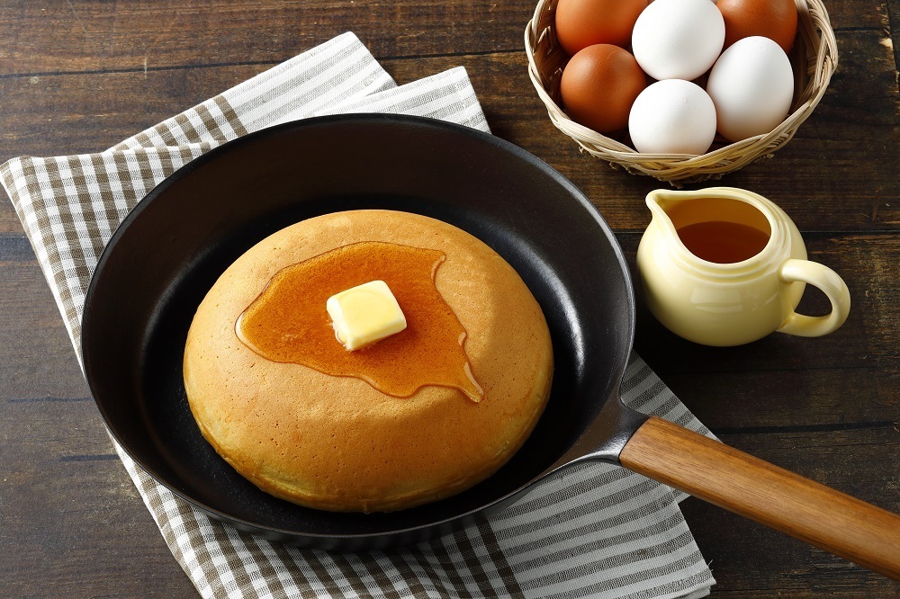 絵本の世界で焼き立てホットケーキが食べられる！「まんまるおおきなホットケーキのもと」初の1日限定絵本カフェ【編集部の「これ、気になる！」  Vol.14】