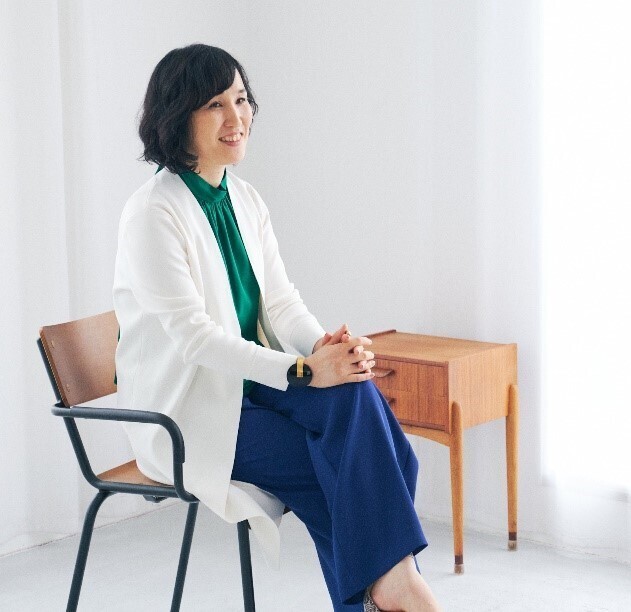 年齢や流行に左右されない。女性を応援するファッションブランド「SOÉJU（ソージュ）」の“売らない試着室”【編集部の「これ、気になる！」  Vol.20】