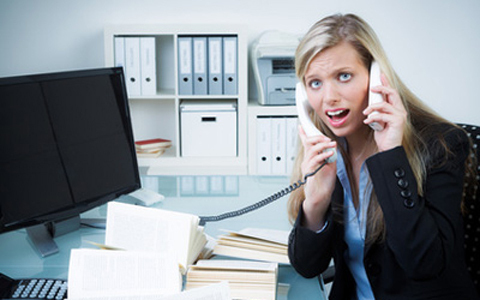 自分しかいない、来客中に電話が！  意外とできていない電話応対コミュニケーション