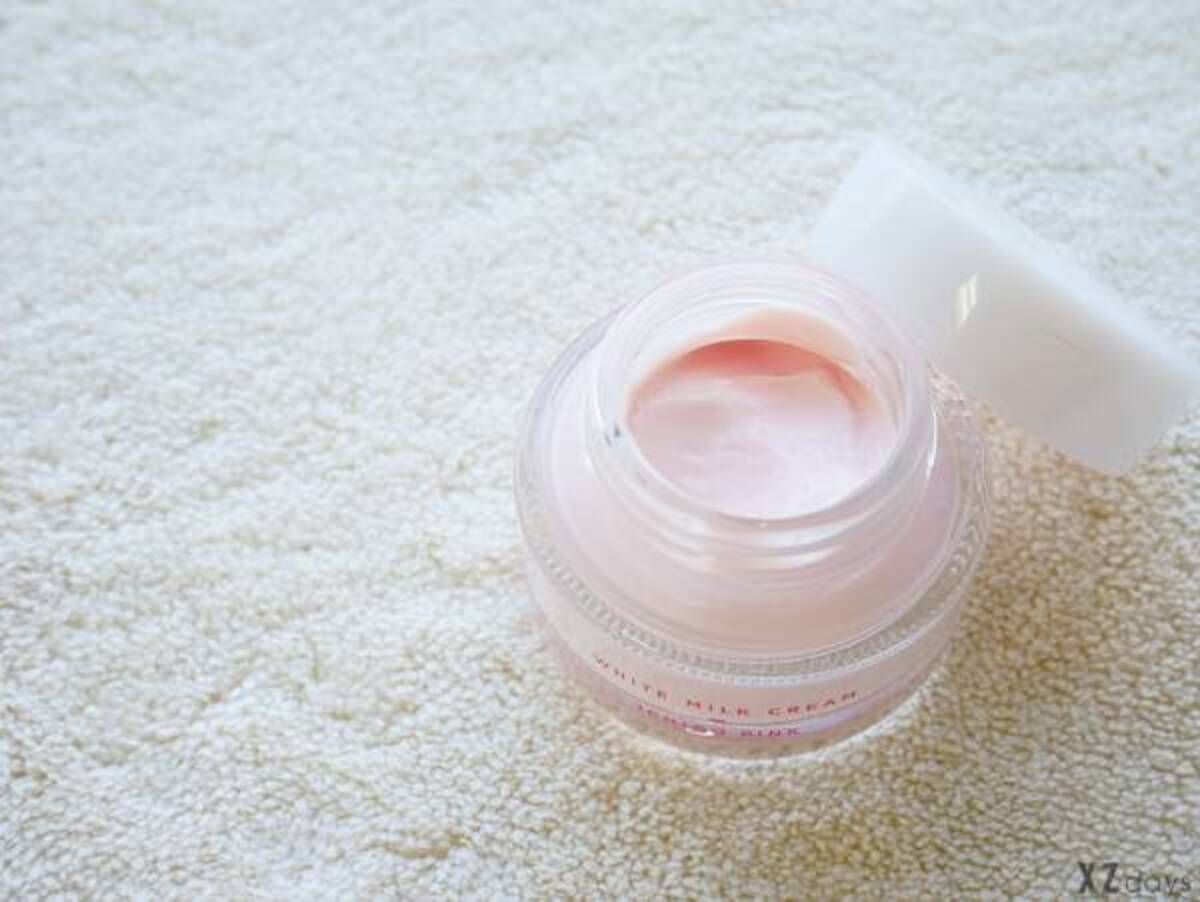 塗った瞬間 白肌に 話題のクリーム モウシロトーンアップ とは一体 ウーマンエキサイト 1 3