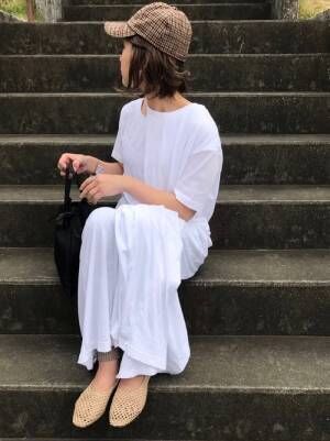 Tシャツワンピ キャップのコンビがこの夏も安定のかわいさなんです 19年8月11日 ウーマンエキサイト 2 5