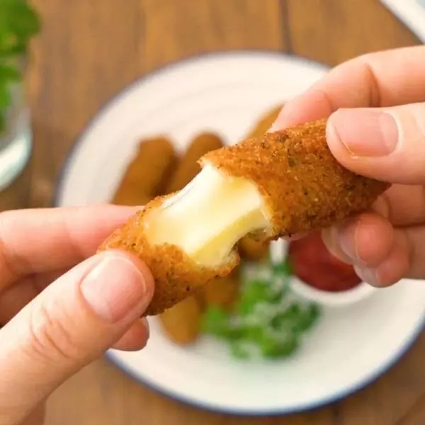 モッツァレラチーズスティック