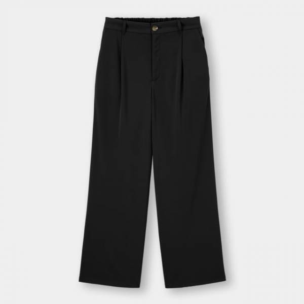 「着回し力最強すぎ！」GUで話題の“優秀アイテム”は要チェックです！