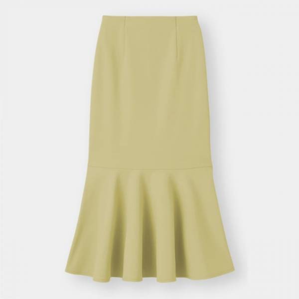 「着回し力最強すぎ！」GUで話題の“優秀アイテム”は要チェックです！