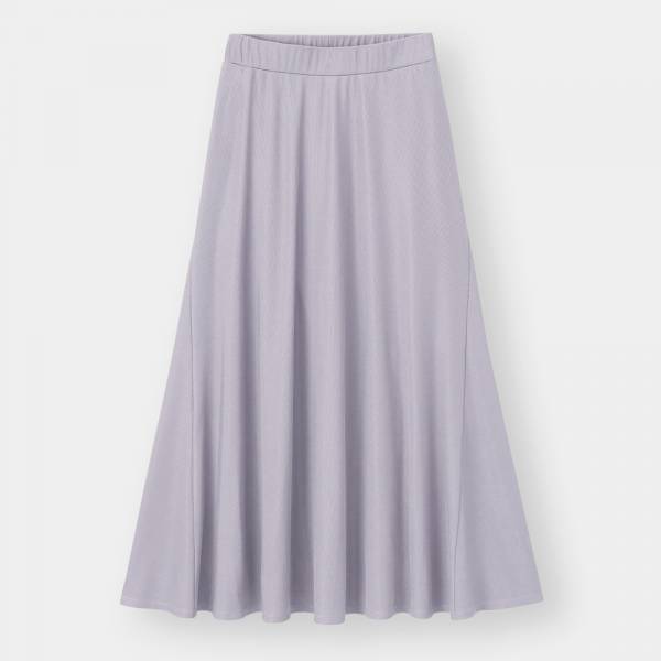 「夏服はGUで揃えよう♡」“最強トレンドアイテム”が驚きの値段で買えちゃう！