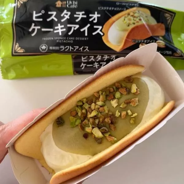 ピスタチオケーキアイス