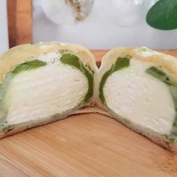 ローソンのモアホボクリム