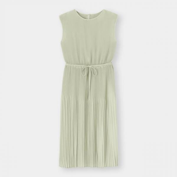 「GUさんが無敵すぎる…！」彼モテ確実な“激かわプチプラアイテム”まとめ