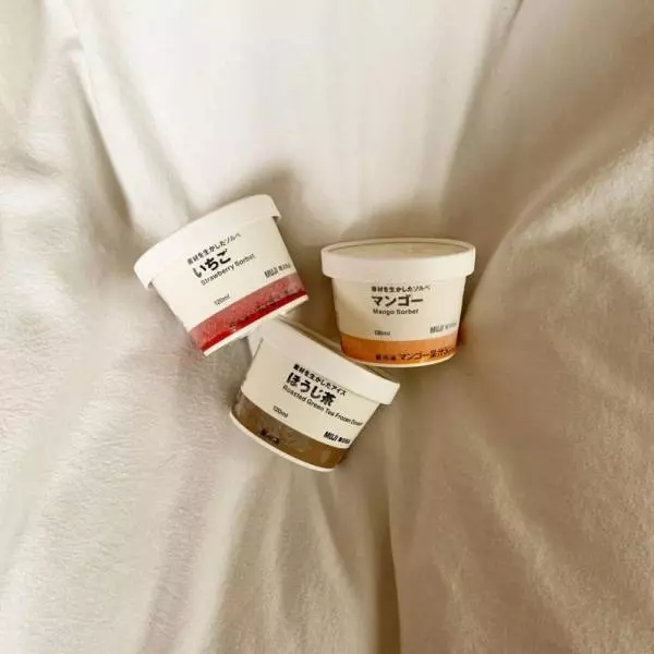 無印良品の素材を生かしたソルベと素材を生かしたアイス