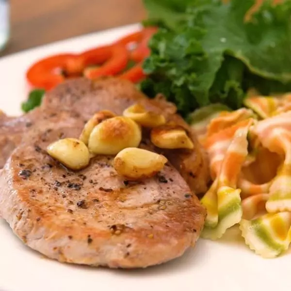 カナダ産三元豚ボンレスロイン真空パック