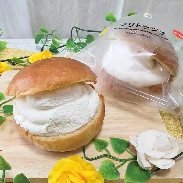 マリトッツォホイップクリーム＆カスタードクリーム入り