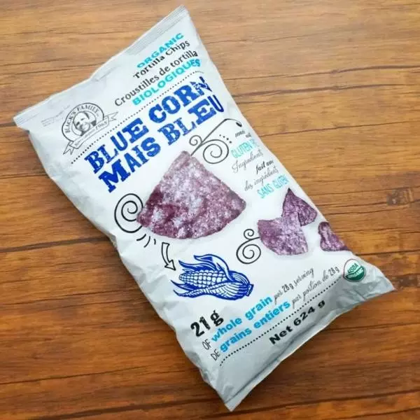コストコのブルーコーントルティーヤチップスのパッケージ