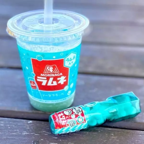 森永ラムネソーダフラッペ