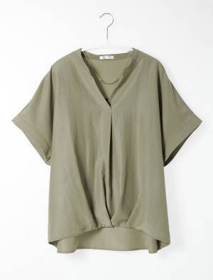 「ガチで絶対買うべき！」ハニーズで話題の“夏トップス”はヘビロテ間違いなし！？