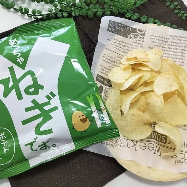 ローソンのめっちゃねぎですポテトチップス