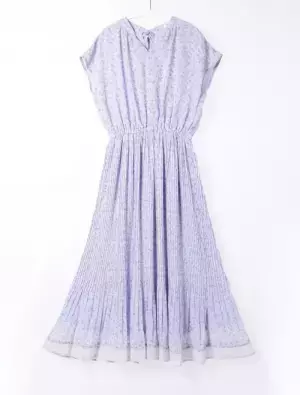 「今買うべきはコレ！」ハニーズの“最強買い足しアイテム”で夏後半もバッチリ！