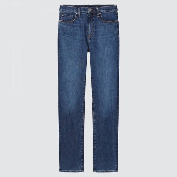 「脚長効果バツグンすぎる！」ユニクロの”優秀ジーンズ”は高見え間違いなし！