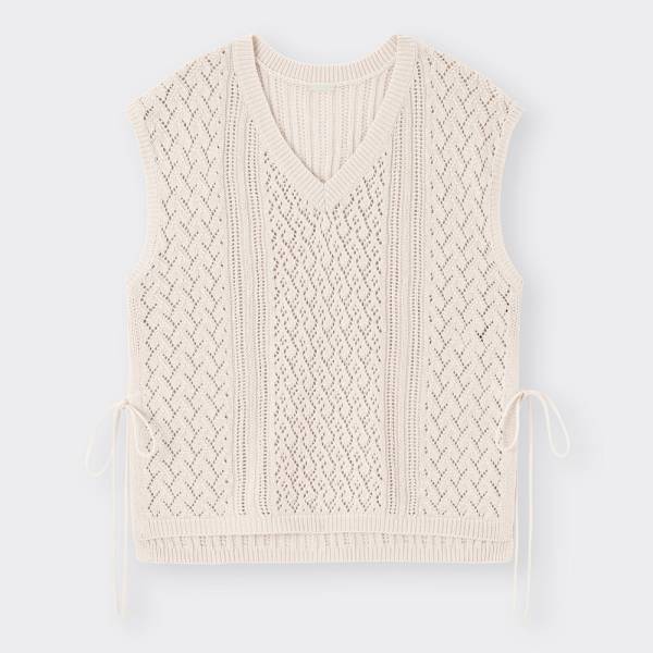 「透け感がたまらなくかわいい♡」GUの”最旬トップス”は秋まで活躍できる！