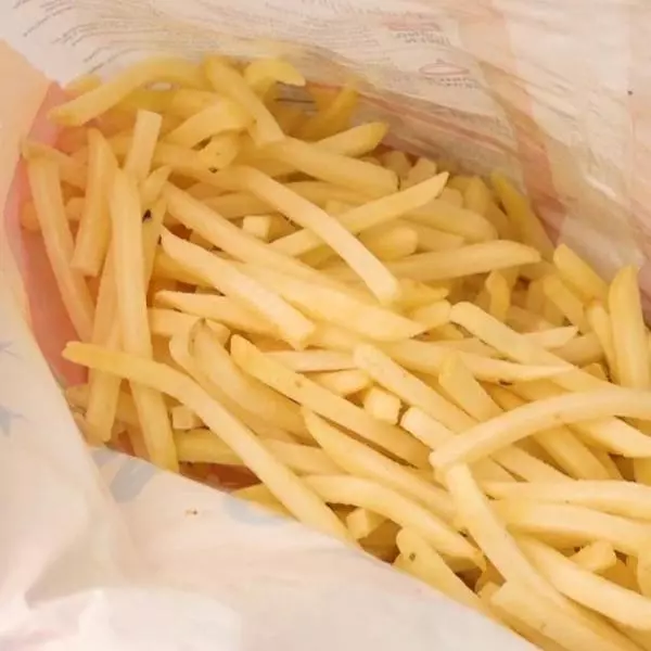 シューストリングフライドポテト