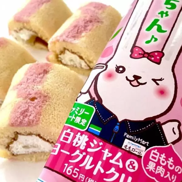 ロールちゃん白桃ジャム＆ヨーグルトクリーム