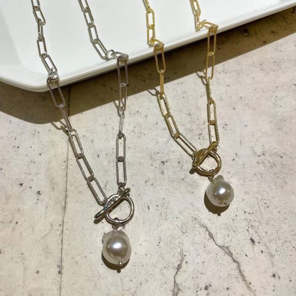 「このクオリティは最強！」スリコで話題の“高見えアクセサリー”がかわいすぎ！