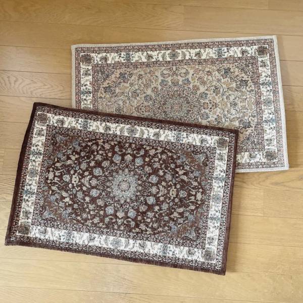 「在庫残りわずか！？」スリコの“超高見えインテリアマット”が大人気♡