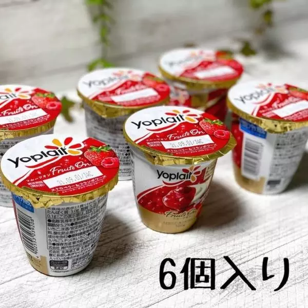 ヨープレイトフルーツオンストロベリー