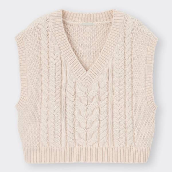 「秋の大本命を早めにGETして！」GUの“新作ニット”コレクション