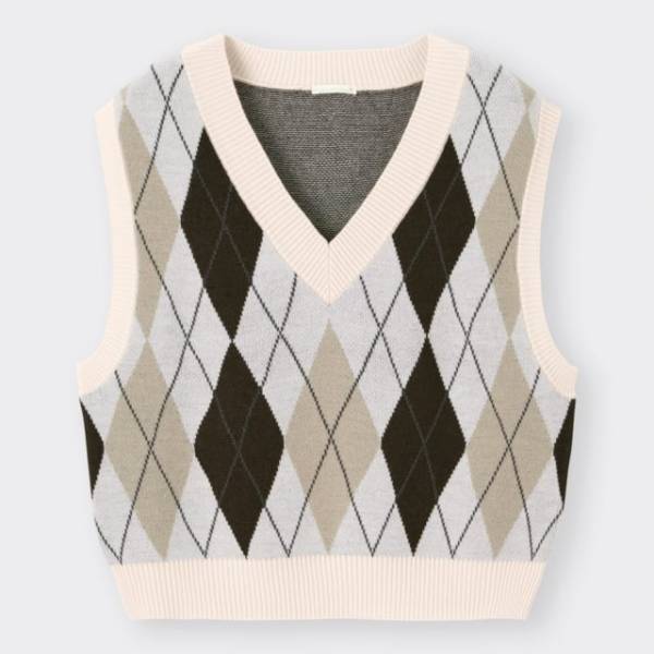 「GUが安定の可愛さ…！」今買える”旬アイテム”はコレ！