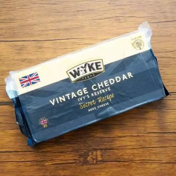 コストコのヴィンテージリザーブチェダーチーズの写真