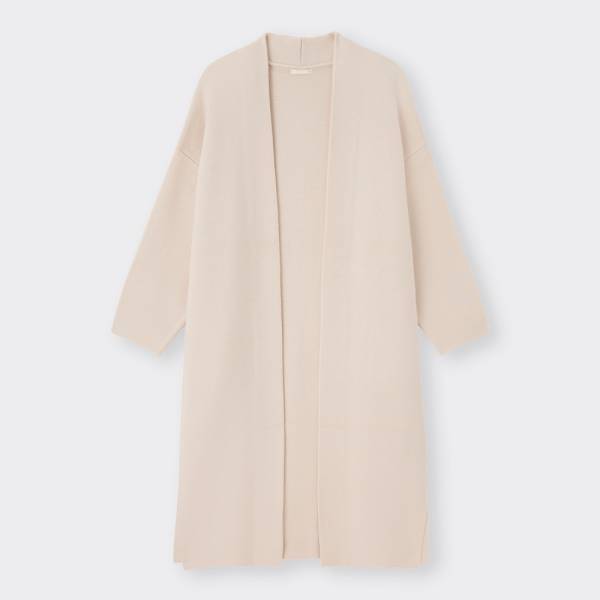 「みんなこの時期、何買ってるの！？」GUの”人気商品ランキング”TOP4