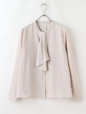 「ハニーズさんしか勝たん…！」衝撃！最強すぎる“技ありブラウス”まとめ