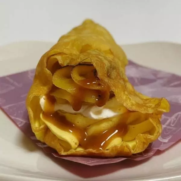 ファミリーマートのスイートポテトクレープ