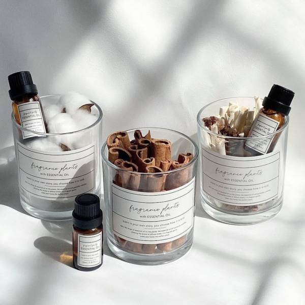 「高級インテリアじゃないの！？」スリコで話題の“アロマグッズ”がおしゃれすぎなんです！