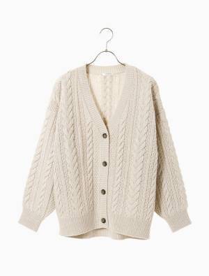 「定番から変わり種まで！？」ハニーズの“新作カーディガン”はプチプラなのに使える予感…！