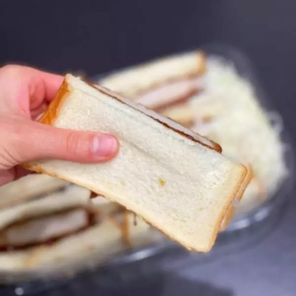 コストコのかつサンド