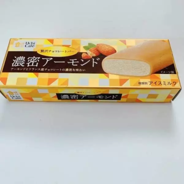 ローソンの濃密アーモンド