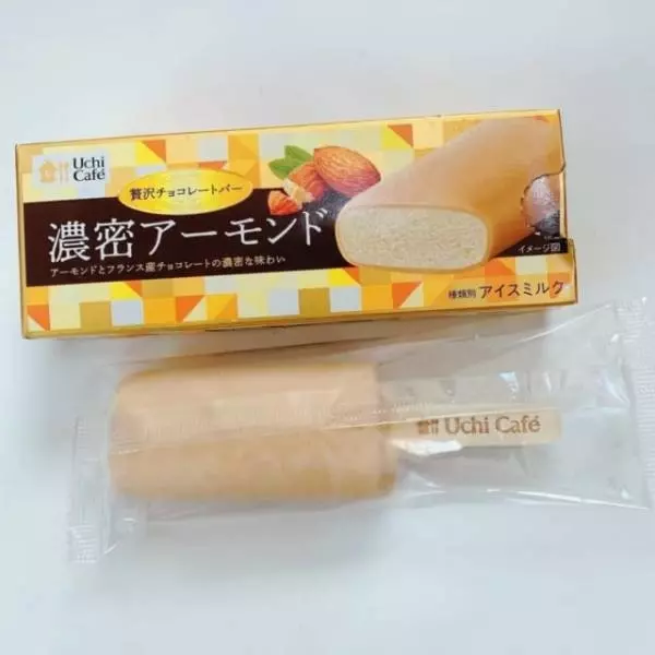 ローソンの濃密アーモンド