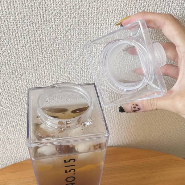 「入荷日から大人気らしい！？」“スリコ”のドリンクボトルが超便利！