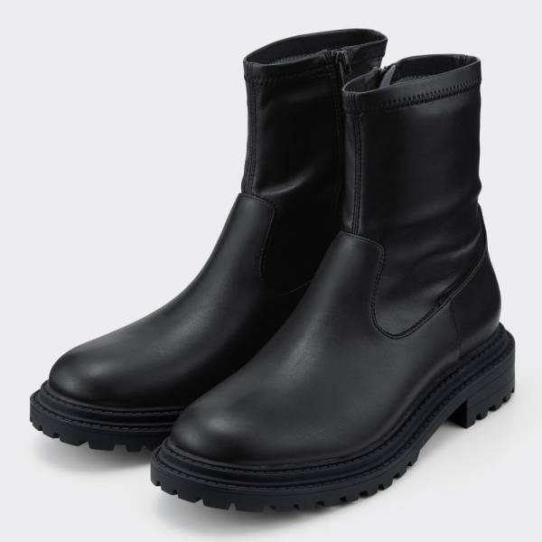 「GUさん、待ってました♡」1足は持っておきたい“今っぽブーツ”おすすめ4選